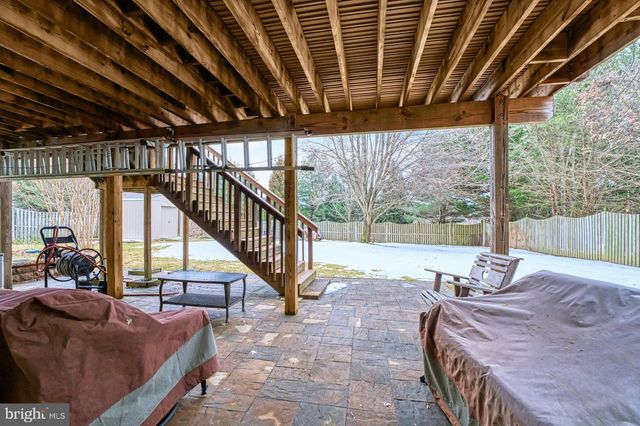 628 WINTERGREEN DR, Purcellville, VA 20132