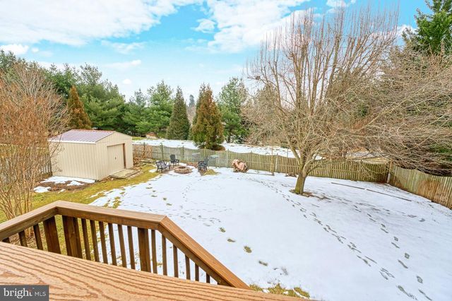 628 WINTERGREEN DR, Purcellville, VA 20132