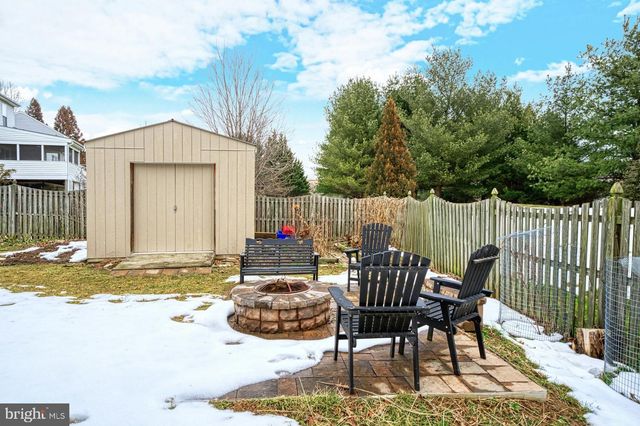 628 WINTERGREEN DR, Purcellville, VA 20132