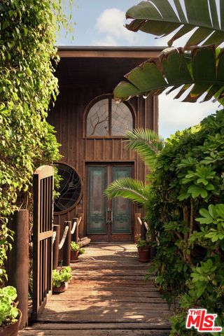 26902 Malibu Cove Colony Drive, Malibu, CA 90265