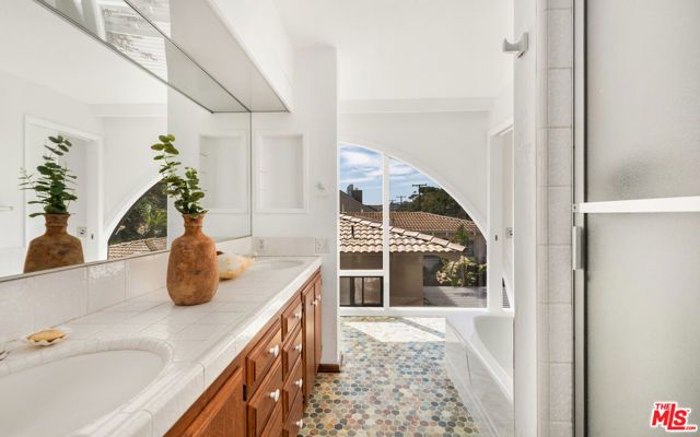 26902 Malibu Cove Colony Drive, Malibu, CA 90265