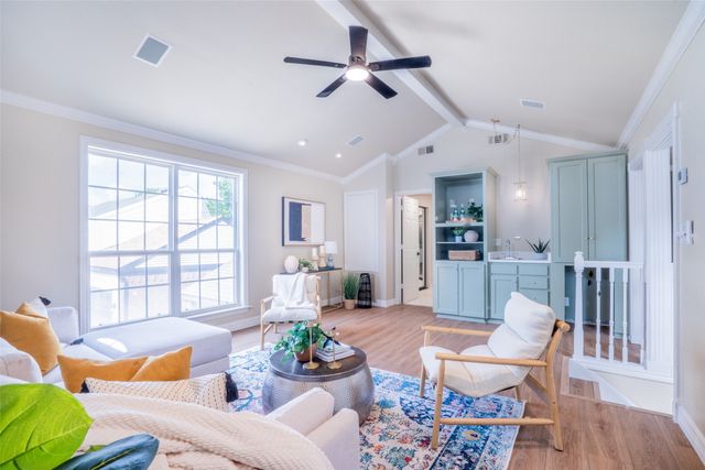 1415 Pecos Street, Dallas, TX 75204