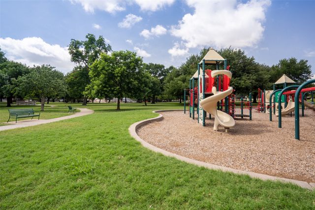 1415 Pecos Street, Dallas, TX 75204