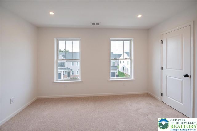 560 Long Street 1, Emmaus Boro, PA 18049