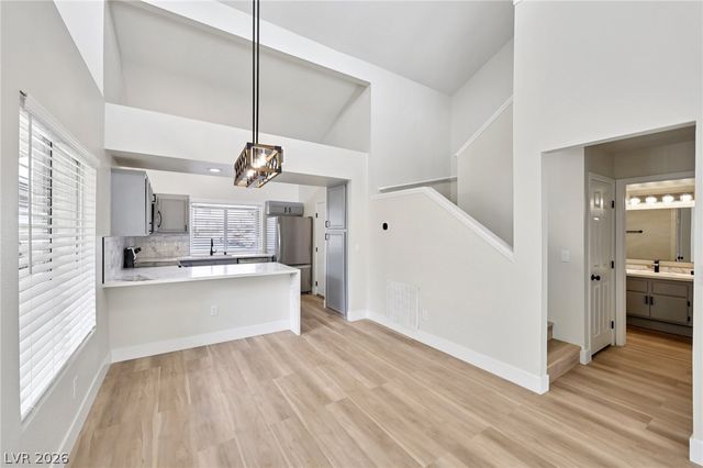 8913 Antioch Way, Las Vegas, NV 89117