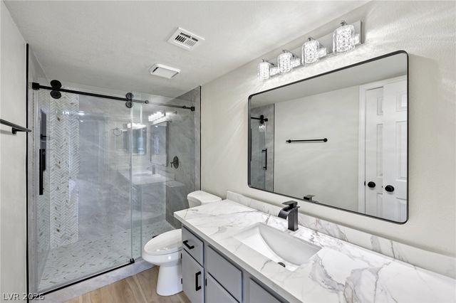 8913 Antioch Way, Las Vegas, NV 89117