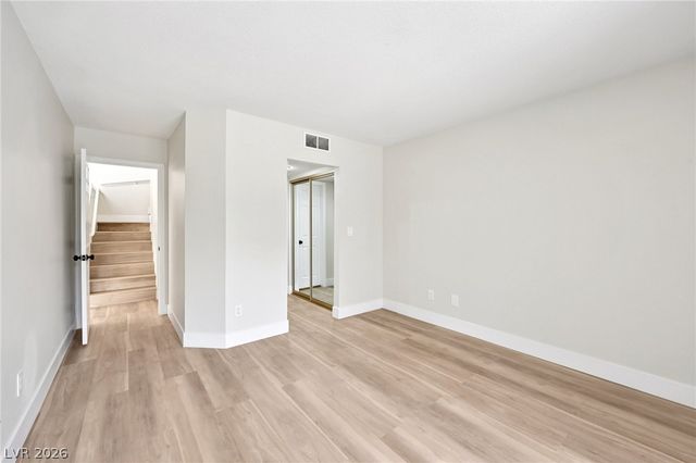 8913 Antioch Way, Las Vegas, NV 89117