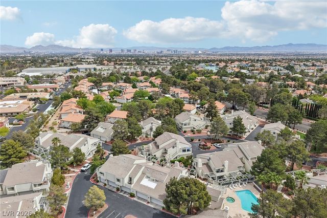 8913 Antioch Way, Las Vegas, NV 89117