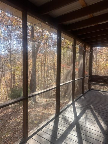 312 Powder Mill Dr, Ashland City, TN 37015