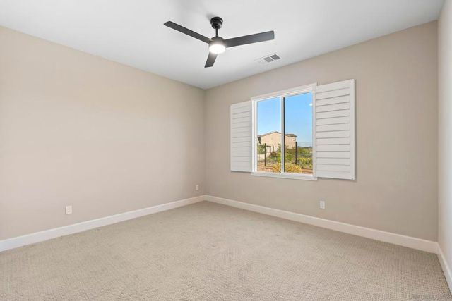 2966 Hayloft Pl, Escondido, CA 92029