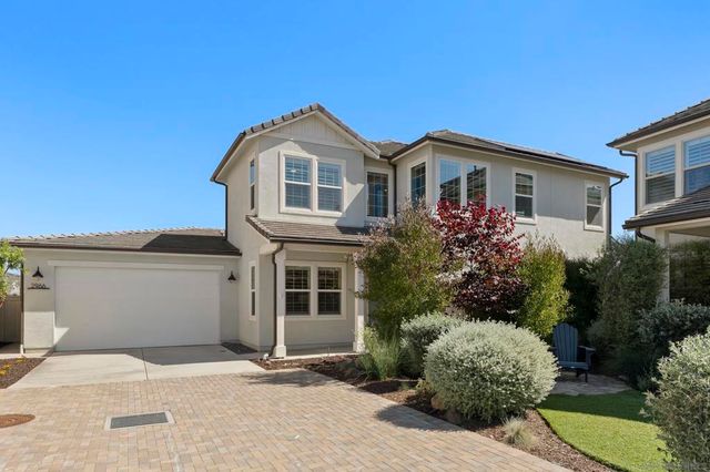 2966 Hayloft Pl, Escondido, CA 92029