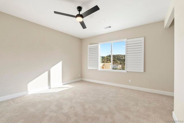 2966 Hayloft Pl, Escondido, CA 92029