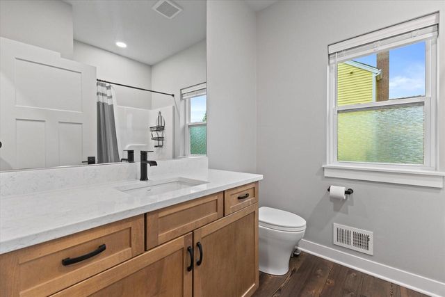 3013 Crosswinds DRIVE, Mount Pleasant, WI 53403