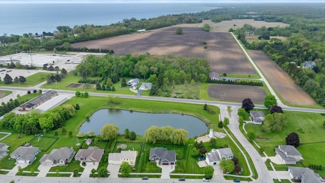 3013 Crosswinds DRIVE, Mount Pleasant, WI 53403