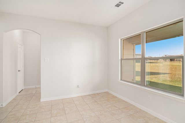 6204 Kentucky Street, Joshua, TX 76058