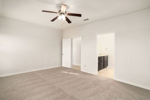 6204 Kentucky Street, Joshua, TX 76058