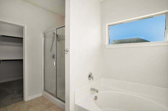 6204 Kentucky Street, Joshua, TX 76058