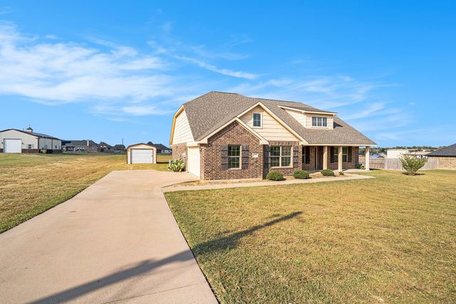 6204 Kentucky Street, Joshua, TX 76058