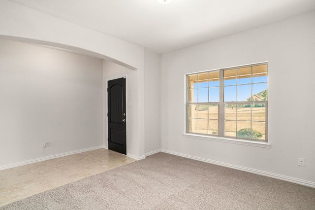 6204 Kentucky Street, Joshua, TX 76058