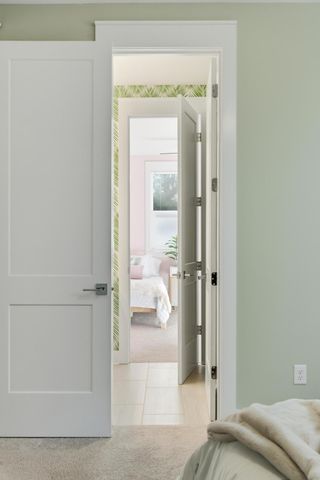 7 Davan Drive, Charleston, SC 29407