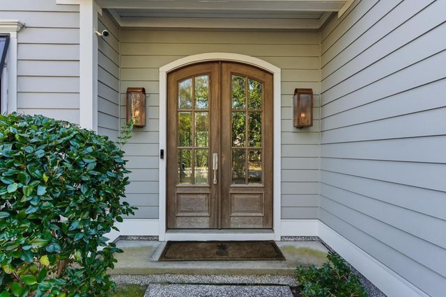 7 Davan Drive, Charleston, SC 29407