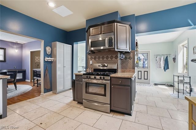 3331 Kenmore Road, Shaker Heights, OH 44122
