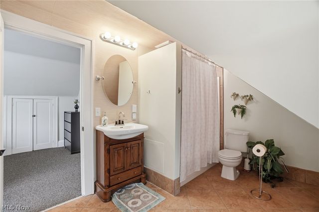 3331 Kenmore Road, Shaker Heights, OH 44122