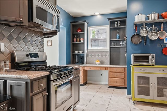3331 Kenmore Road, Shaker Heights, OH 44122