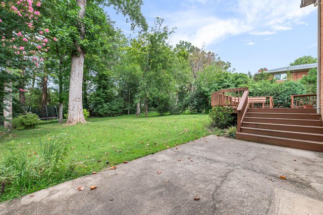 9813 INGLEMERE DR, Bethesda, MD 20817