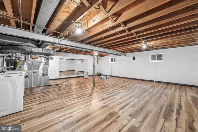 9813 INGLEMERE DR, Bethesda, MD 20817