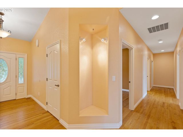 90 CAPE FOULWEATHER Ln, Otter Rock, OR 97369