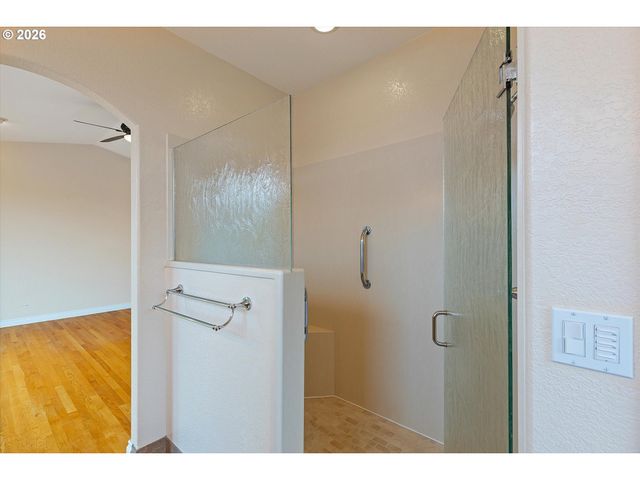 90 CAPE FOULWEATHER Ln, Otter Rock, OR 97369