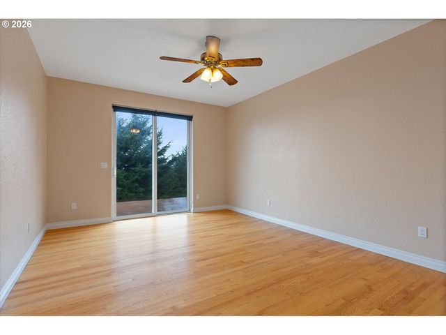 90 CAPE FOULWEATHER Ln, Otter Rock, OR 97369