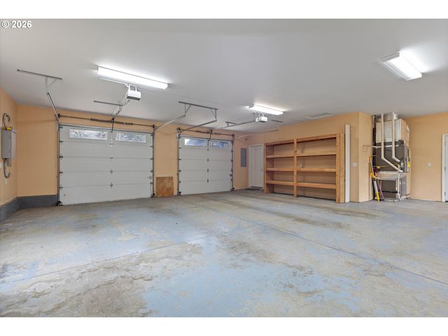 90 CAPE FOULWEATHER Ln, Otter Rock, OR 97369