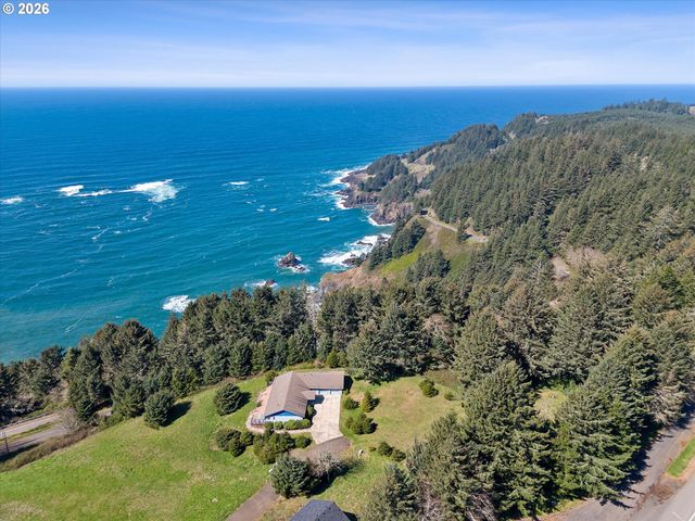 90 CAPE FOULWEATHER Ln, Otter Rock, OR 97369