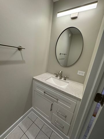 600 S DEARBORN Street 1107, Chicago, IL 60605