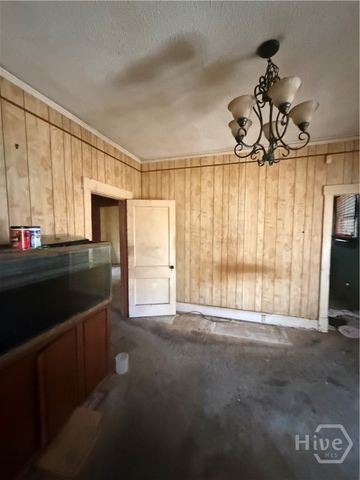 1120 E 40th Drive, Savannah, GA 31404