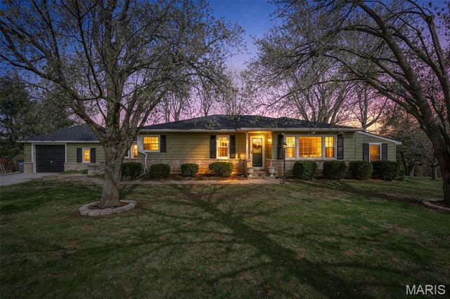 8864 US Highway 61, Ste Genevieve, MO 63670