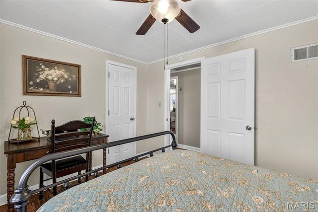 8864 US Highway 61, Ste Genevieve, MO 63670