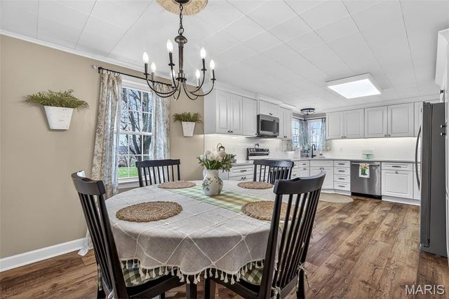 8864 US Highway 61, Ste Genevieve, MO 63670