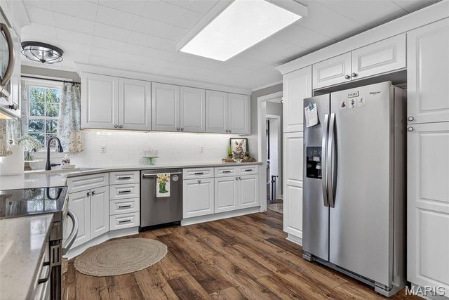 8864 US Highway 61, Ste Genevieve, MO 63670