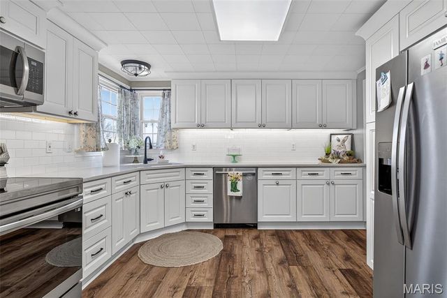 8864 US Highway 61, Ste Genevieve, MO 63670