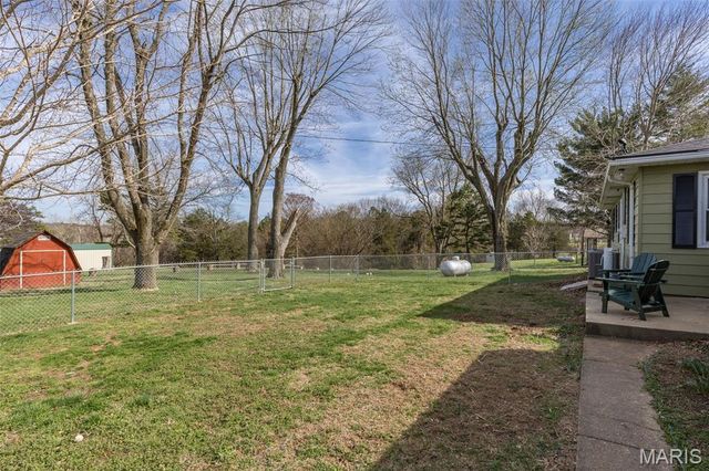 8864 US Highway 61, Ste Genevieve, MO 63670