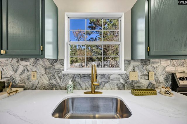 2 Berry Ridge Court, Columbia, SC 29229