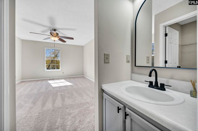 2 Berry Ridge Court, Columbia, SC 29229