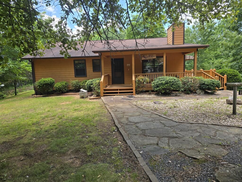 33 Field Crest Drive, Murphy, NC 28906
