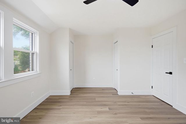 4616 HANNA PL SE, Washington, DC 20019