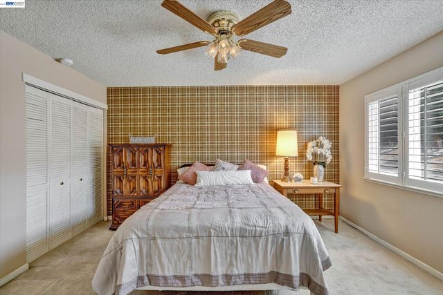 555 Teal Ct, Livermore, CA 94551