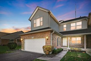 737 W St Johns Place, Addison, IL 60101