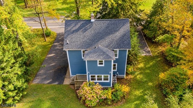 686 Meyersville Rd, Long Hill Twp., NJ 07933